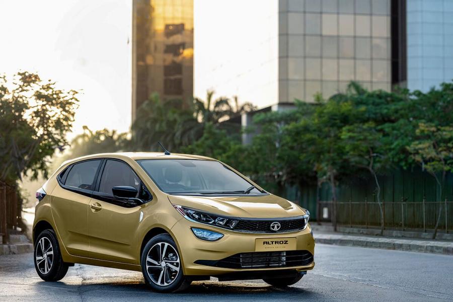 Tata Altroz 2019 года  (фото 19 из 29)